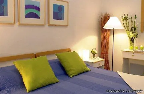 **  Hotel Arcoveggio Болонья Италия
